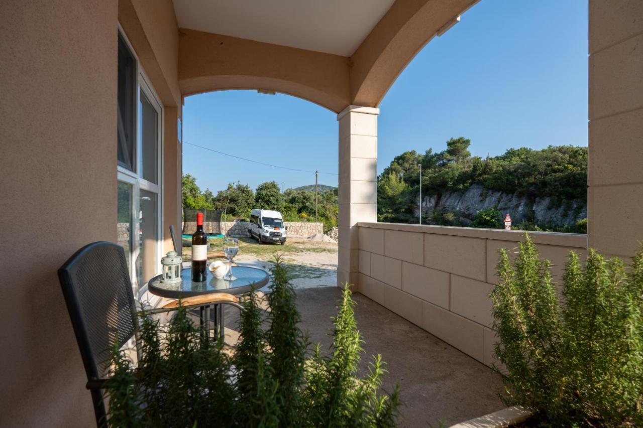 Ivano Apartment Ston Luaran gambar