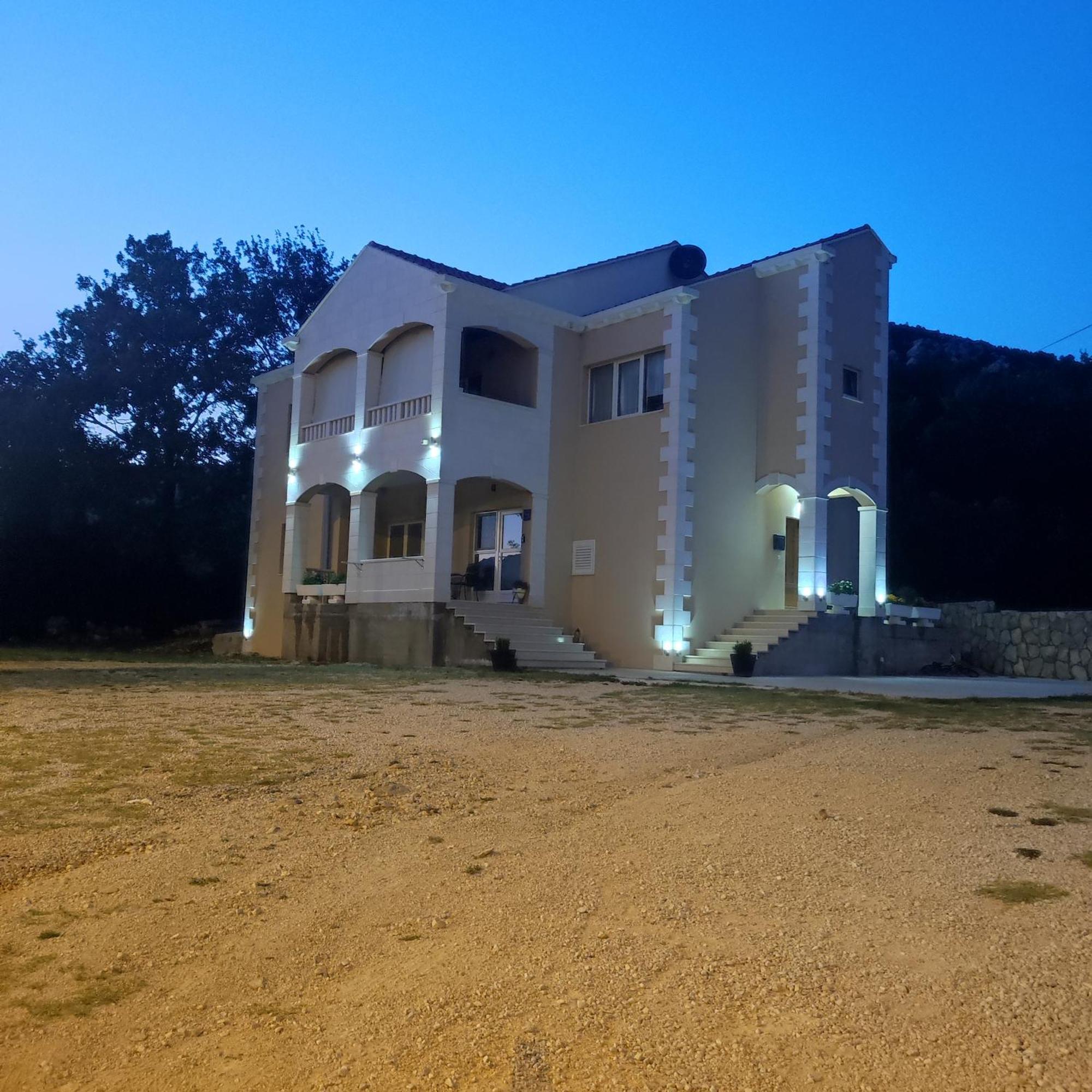 Ivano Apartment Ston Bilik gambar